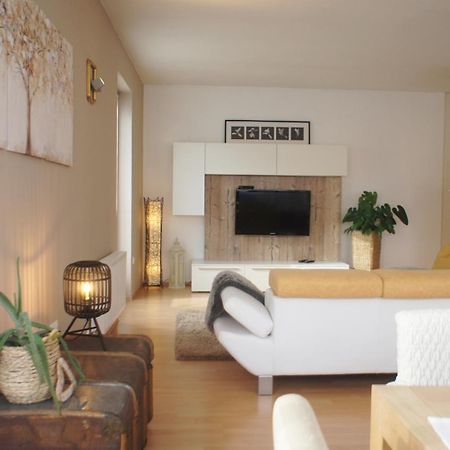 Apartment 66 - Stylisches Apartment Mit Balkon & Toplage In Brixen Exterior photo