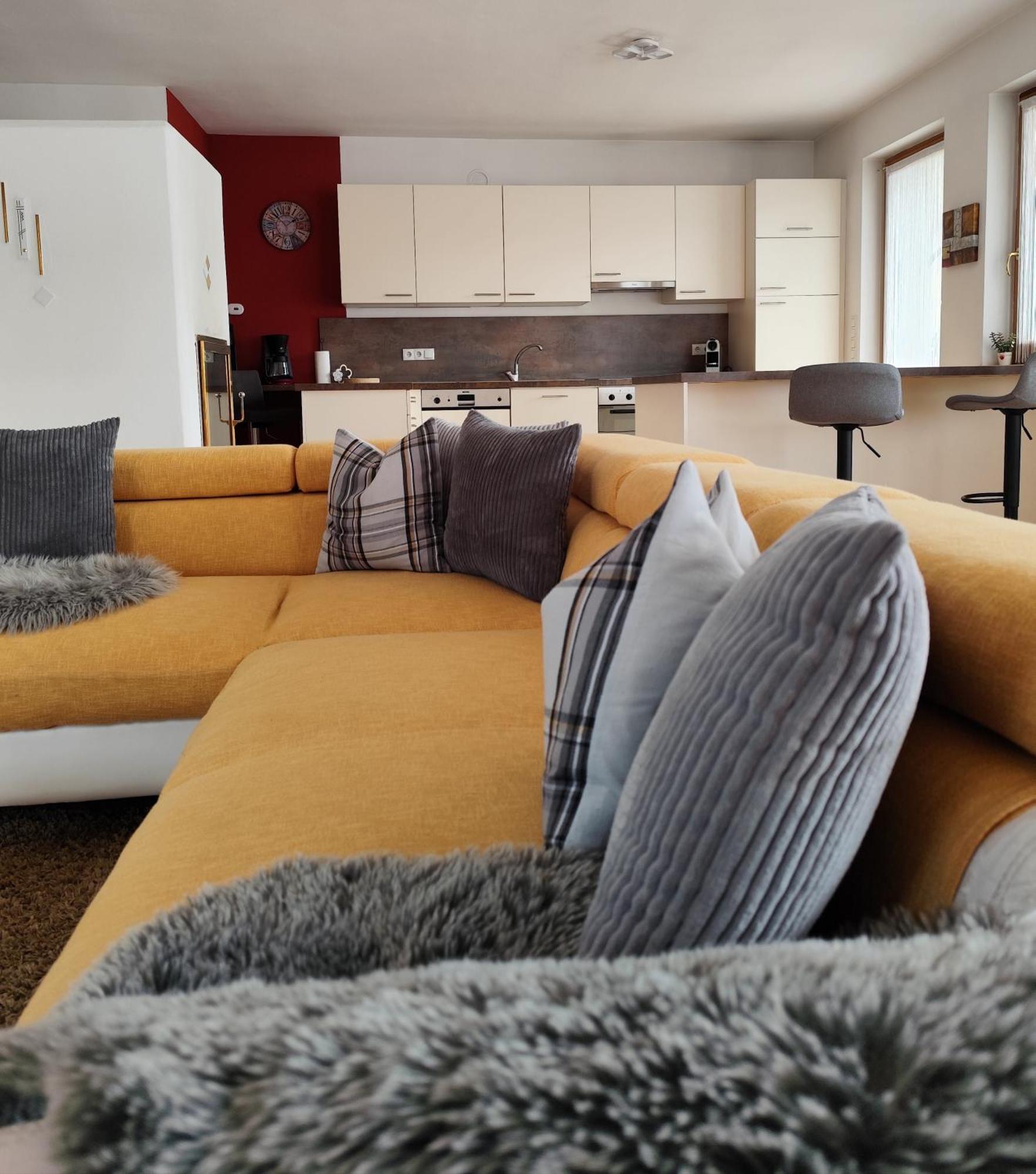 Apartment 66 - Stylisches Apartment Mit Balkon & Toplage In Brixen Exterior photo